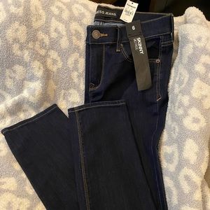 NWT Express Mid Rise Dark Wash Skinny Jeans